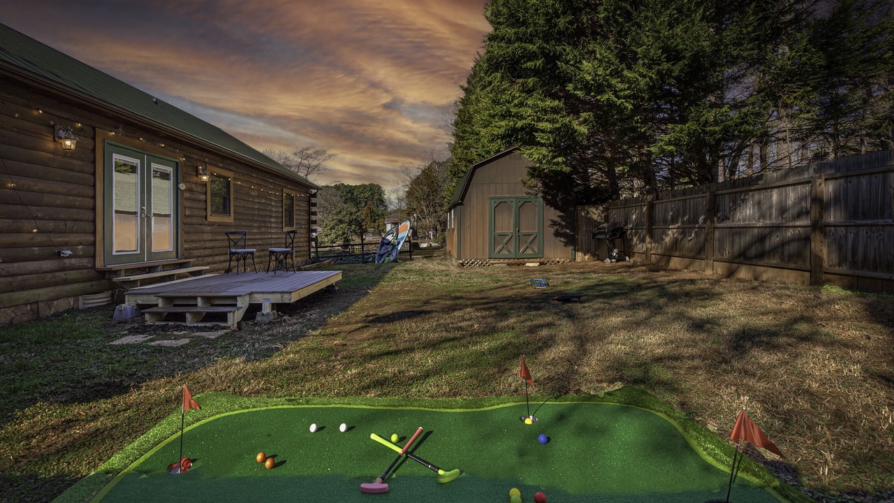 Photo of Outdoor in Mayhew