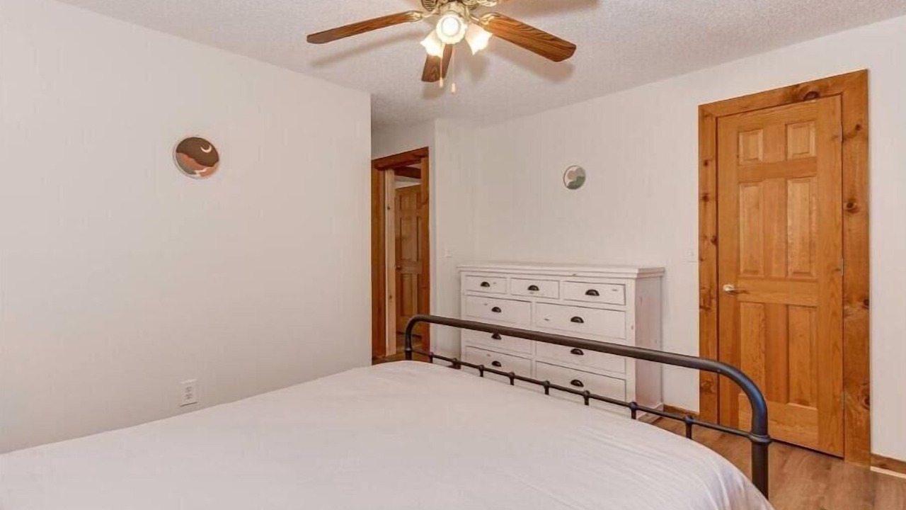 Photo of Bedroom in Mayhew