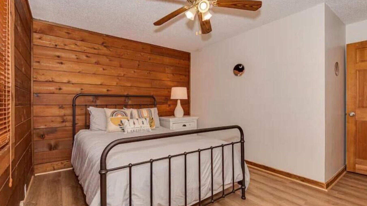 Photo of Bedroom in Mayhew