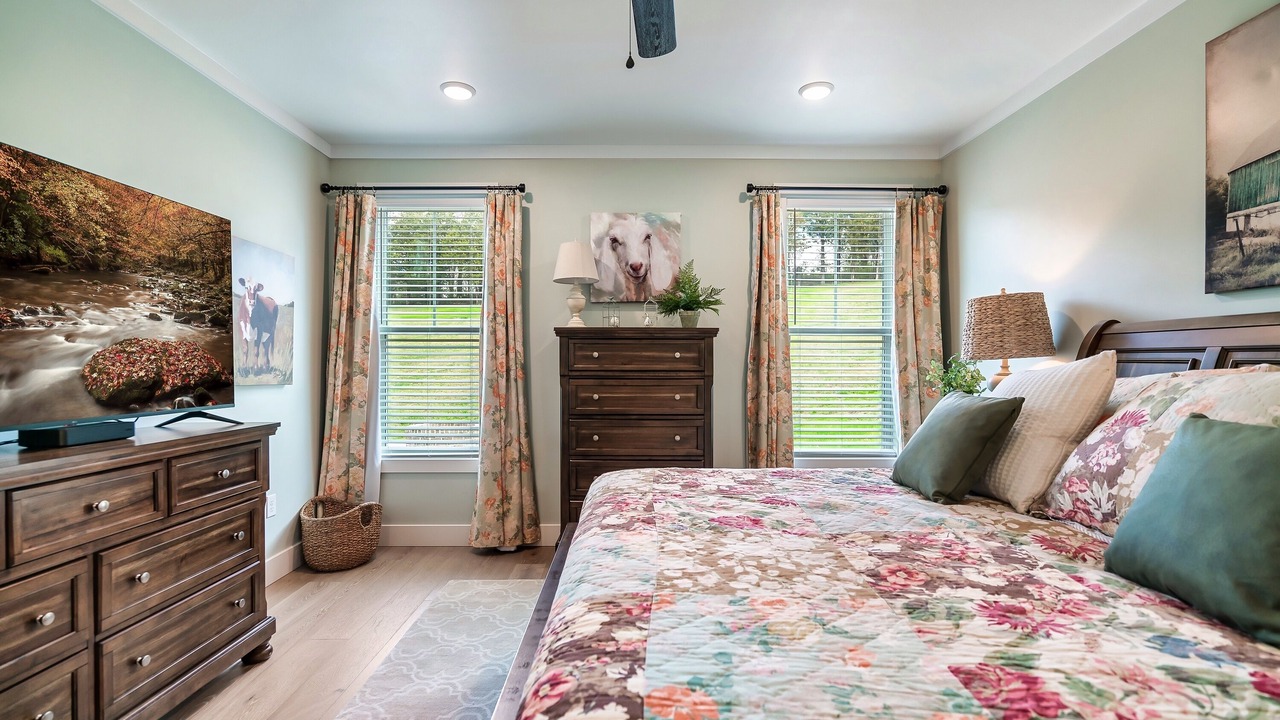 Photo of Bedroom in Sevierville