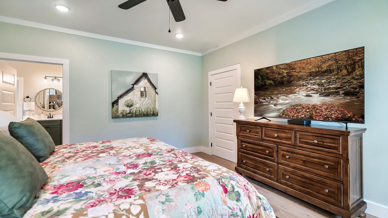 Photo of Bedroom in Sevierville
