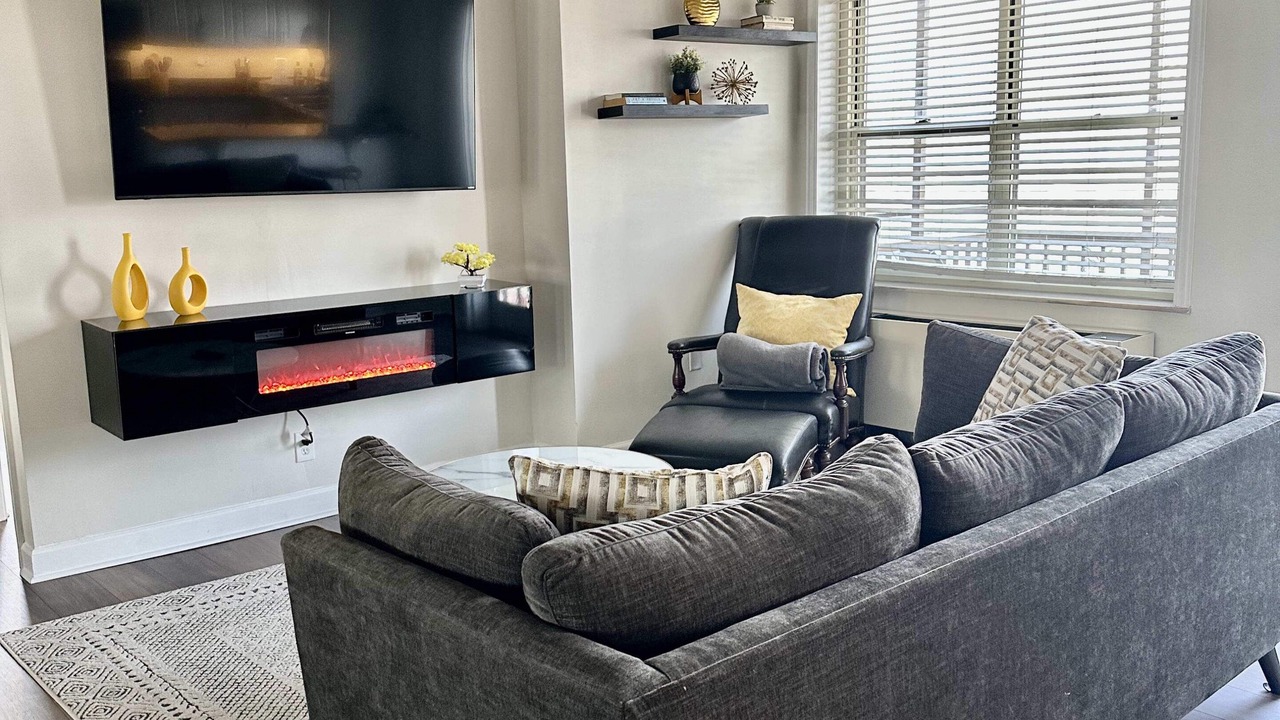 Photo of Livingroom in Downtown Atlanta