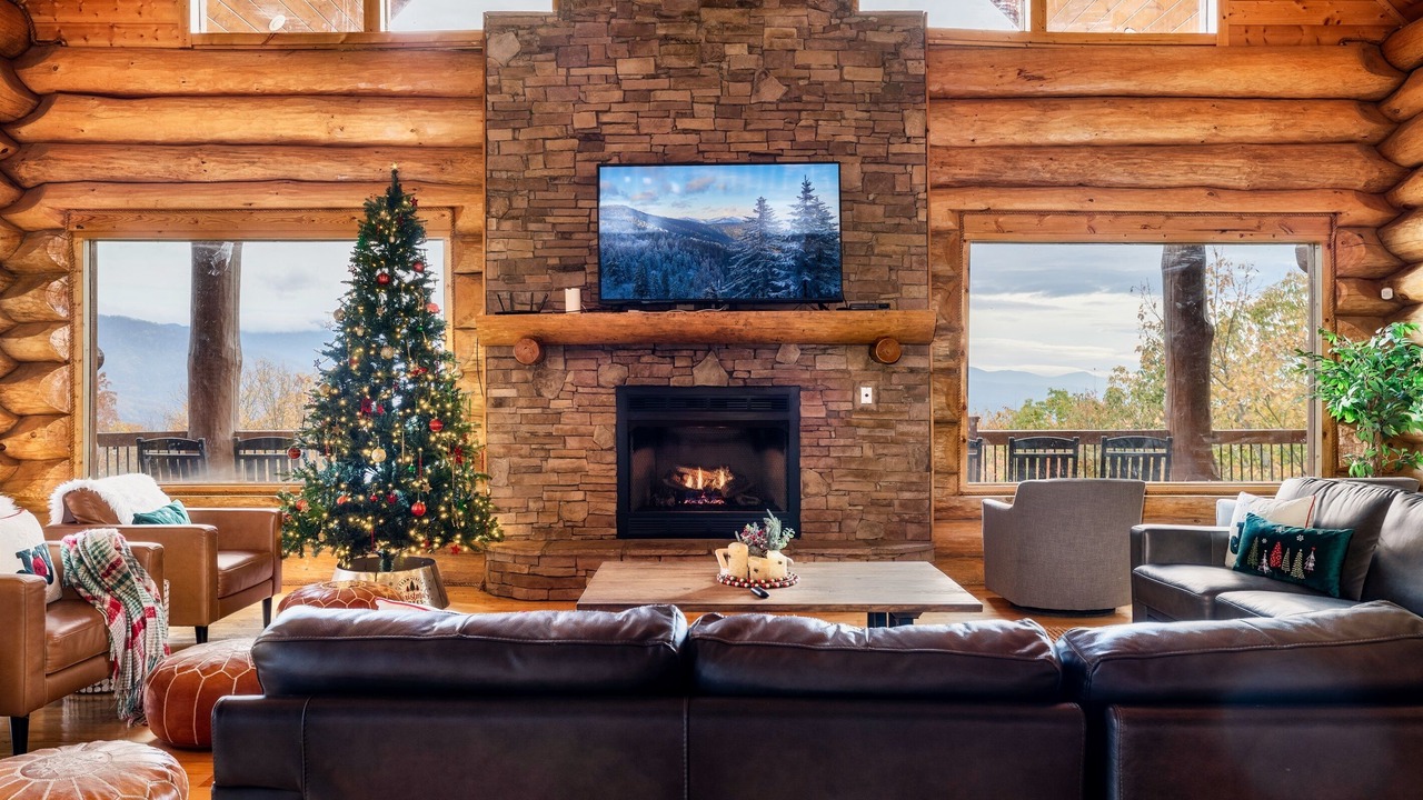 Photo of Livingroom in Pittman Center