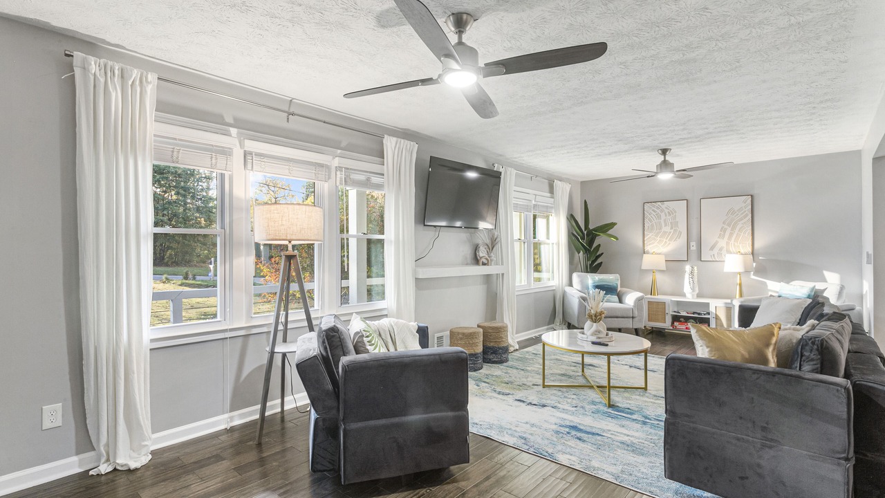 Photo of Livingroom in Marietta