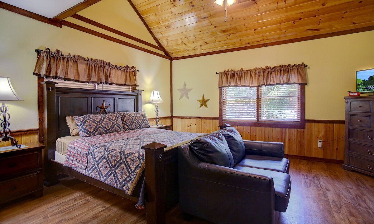 Photo of Bedroom in Cosby