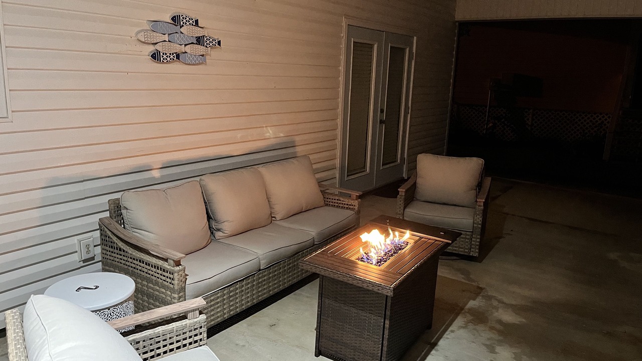 Photo of Patio Balcony in Theodore