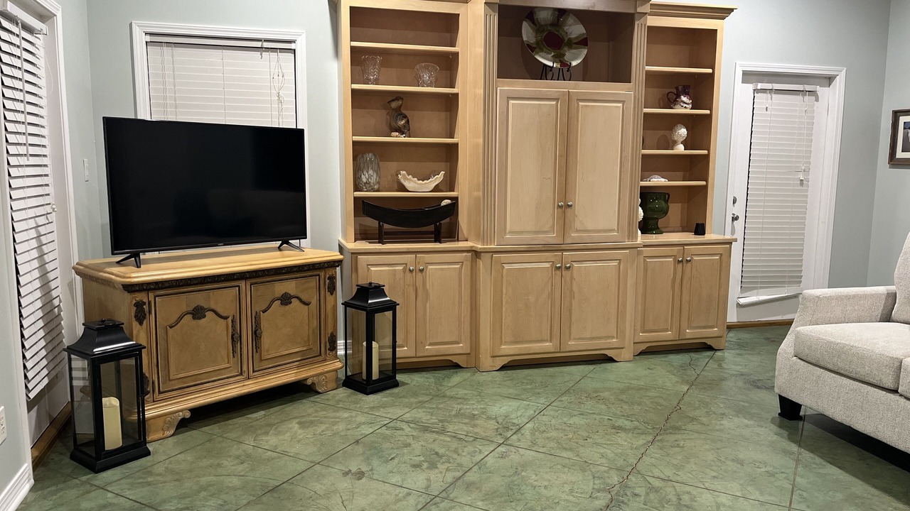 Photo of Livingroom in Theodore