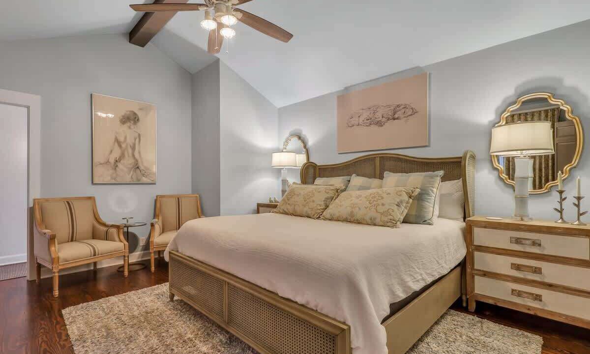 Photo of Others in King City