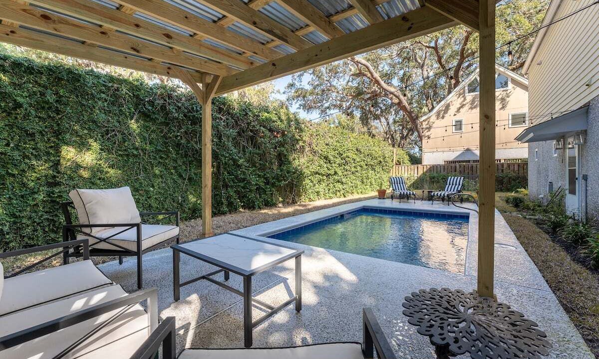 Photo of Outdoor in King City