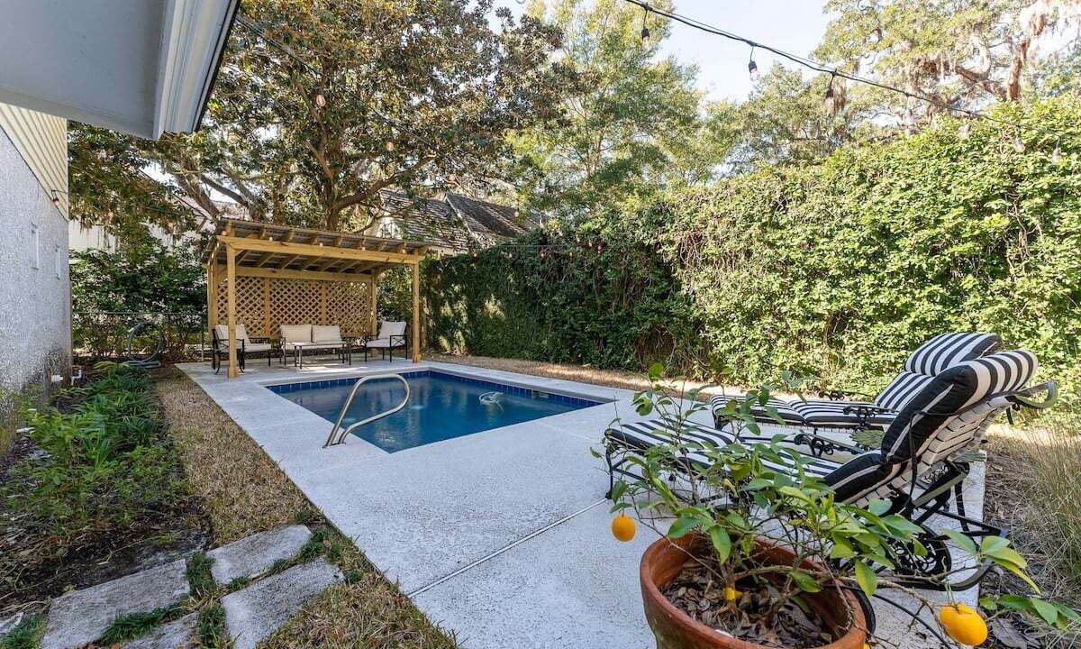 Photo of Outdoor in King City
