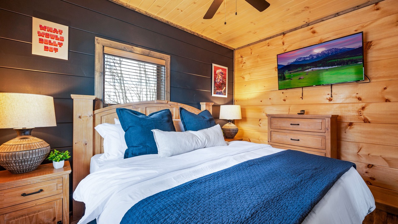 Photo of Bedroom in Sevierville
