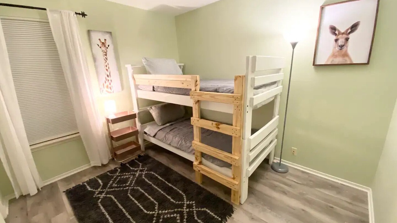 Photo of Bedroom in Gulfport