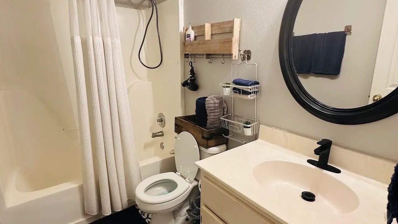 Photo of Bathroom in Gulfport