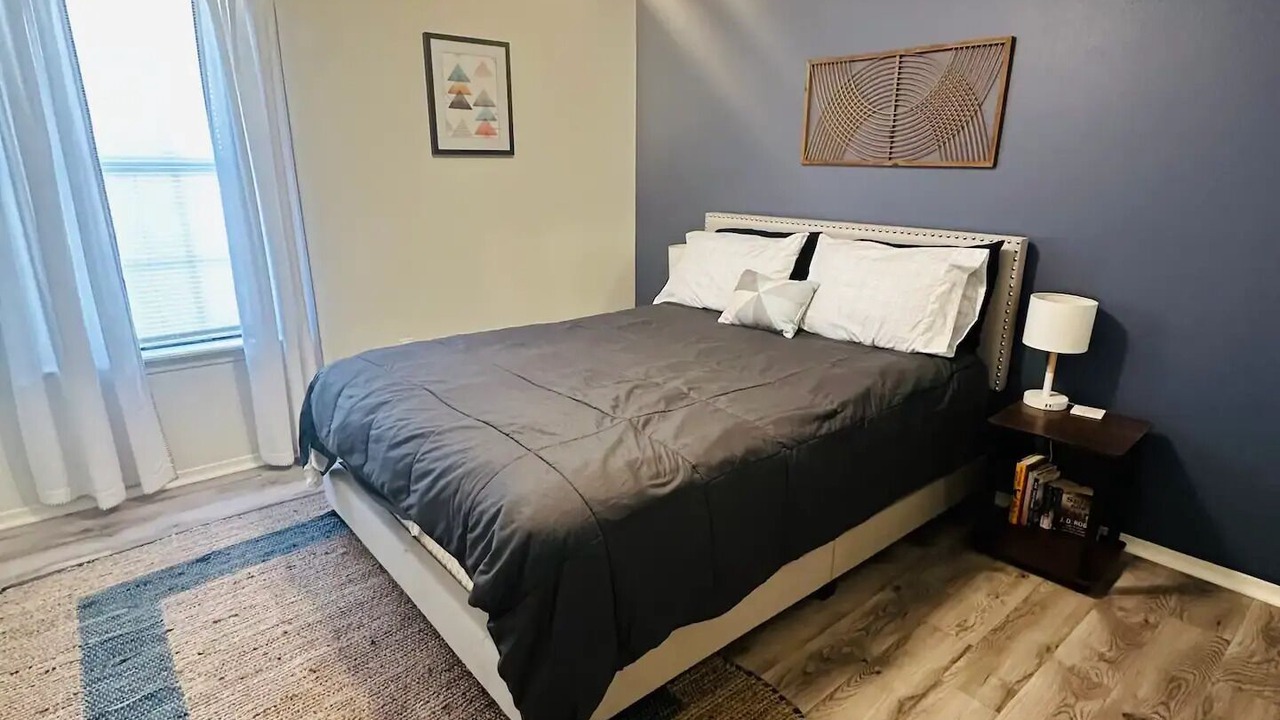 Photo of Bedroom in Gulfport