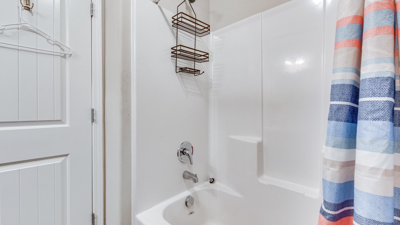 Photo of Bathroom in Union City