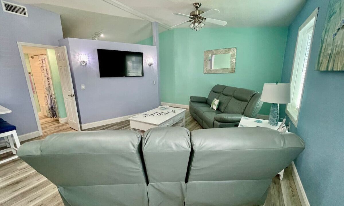 Photo of Livingroom in Cocoa Beach