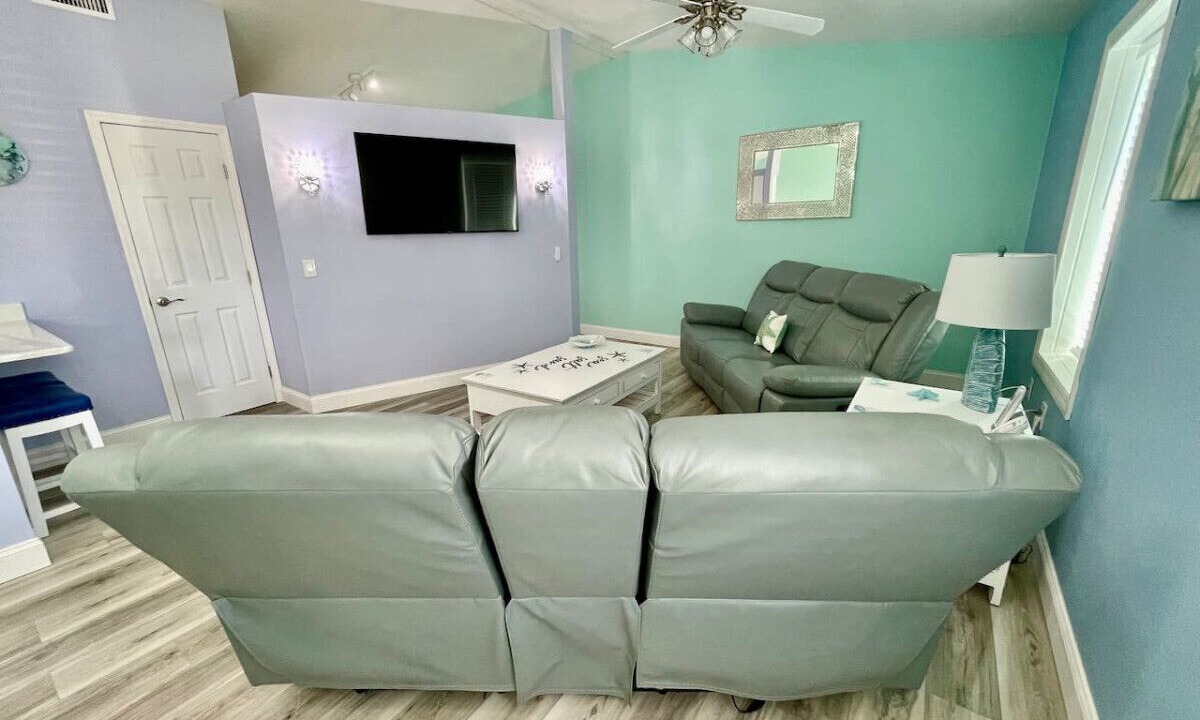 Photo of Livingroom in Cocoa Beach