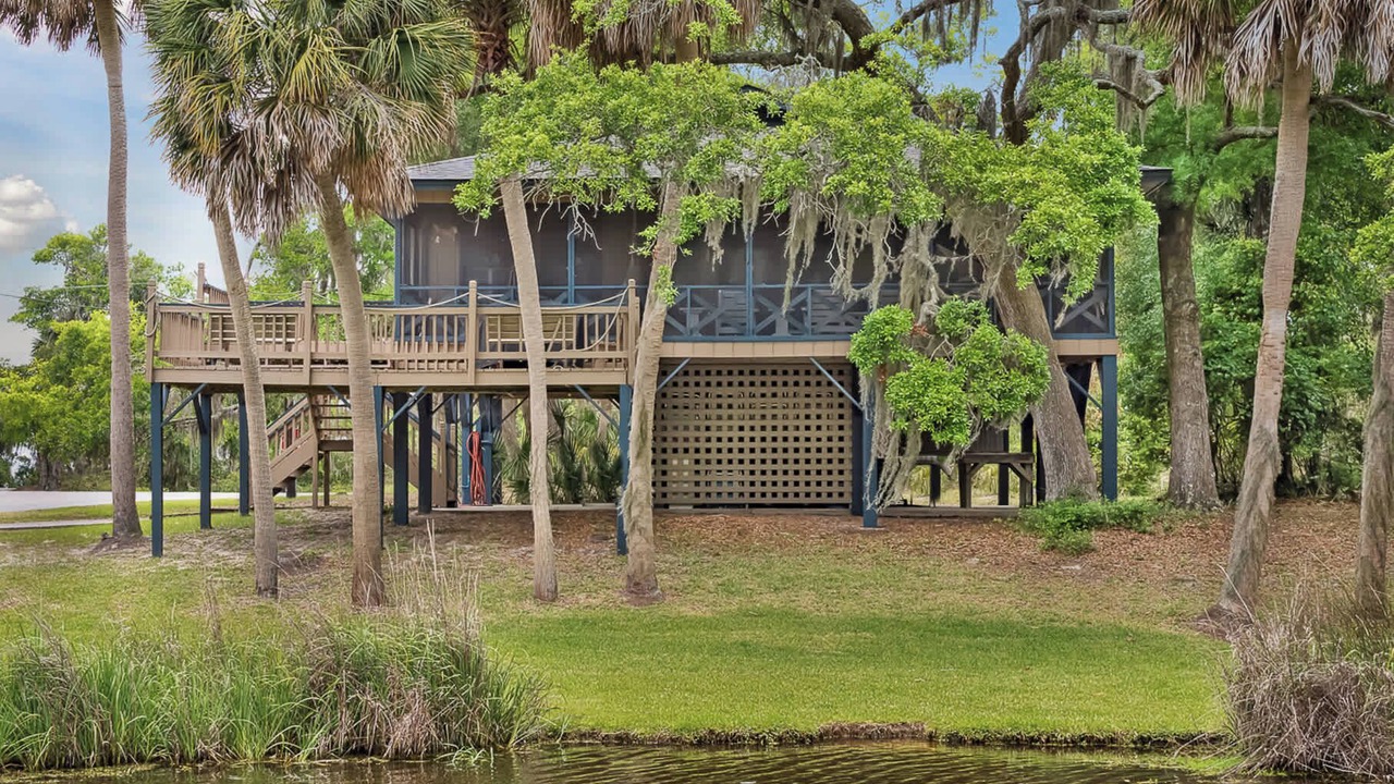 Photo of Others in Edisto Island