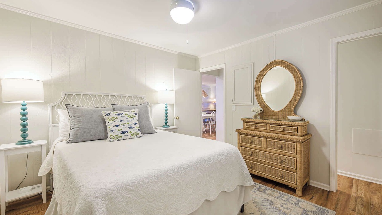 Photo of Bedroom in Edisto Island
