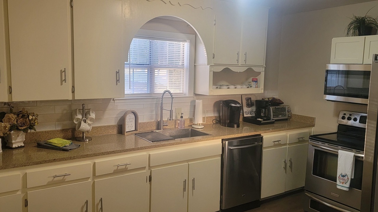 Photo of Kitchen in Midland City