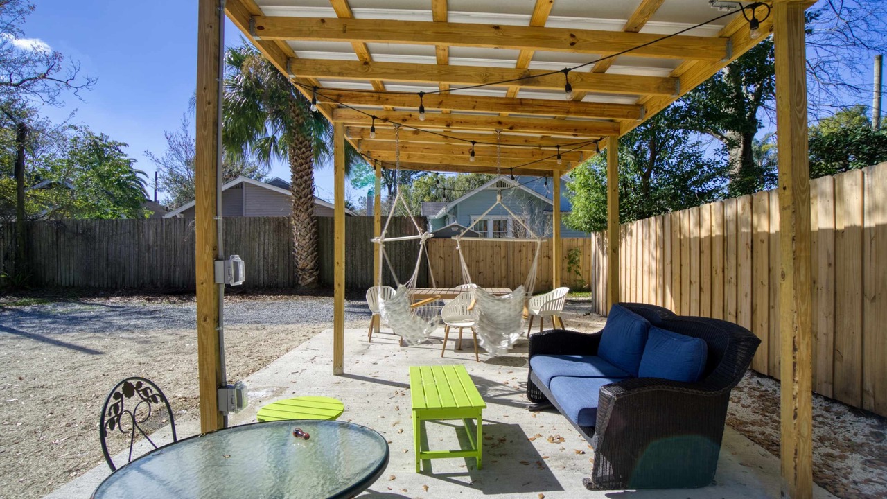 Photo of Patio Balcony in Riverside
