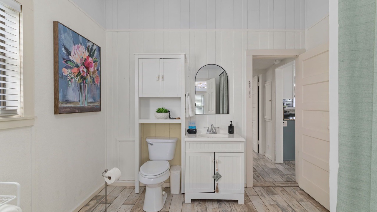 Photo of Bathroom in Muscle Shoals