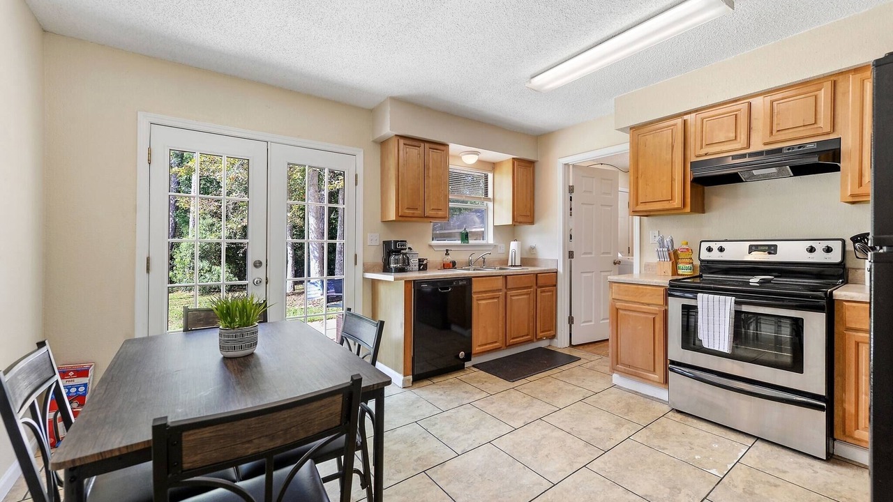 Photo of Kitchen in Diamondhead