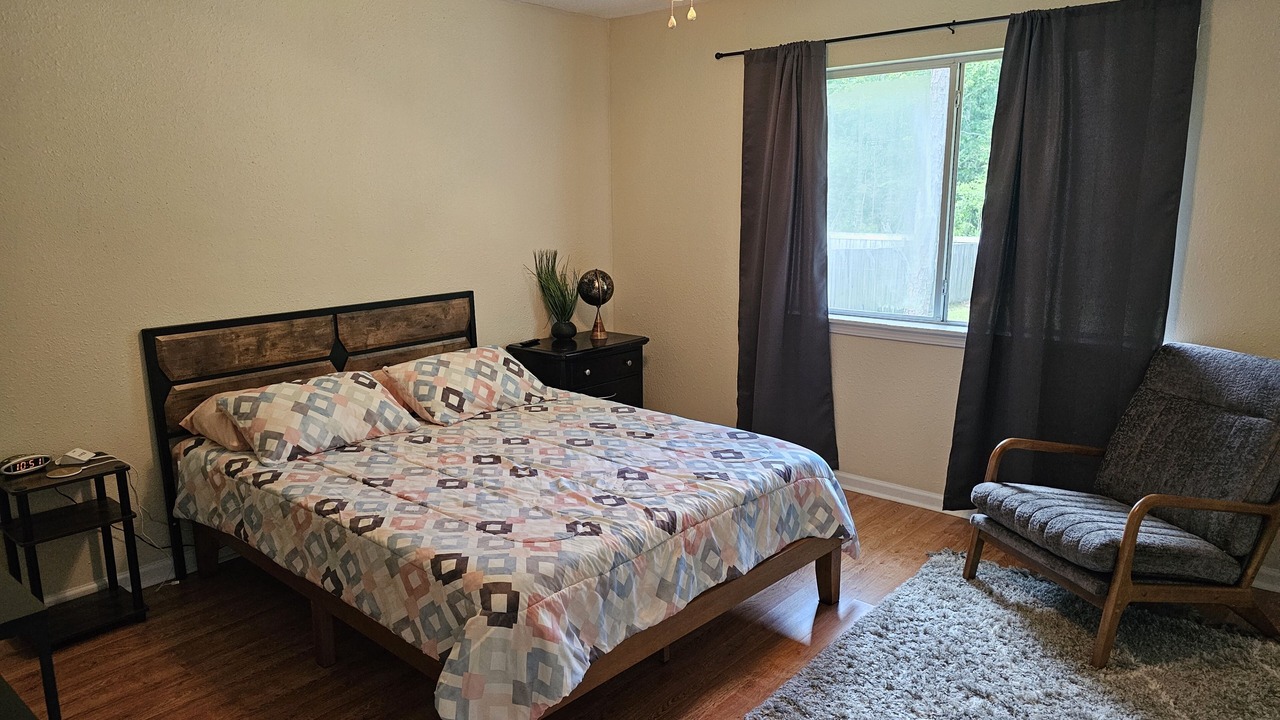 Photo of Bedroom in Diamondhead