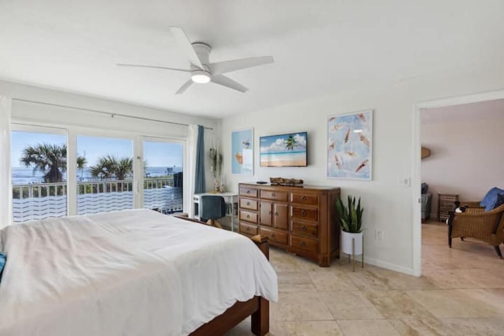 Photo of Bedroom in Cocoa Beach