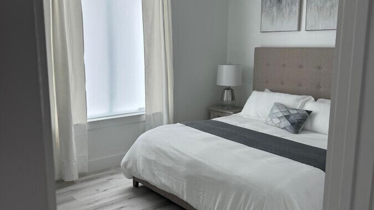 Photo of Bedroom in Gulfport