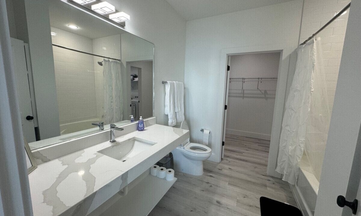 Photo of Bathroom in Gulfport