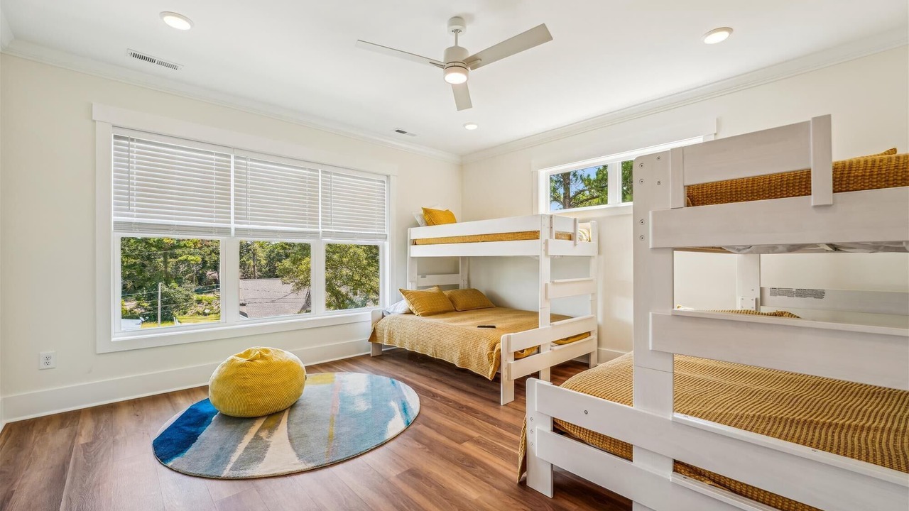 Photo of Bedroom in Atlantic Beach