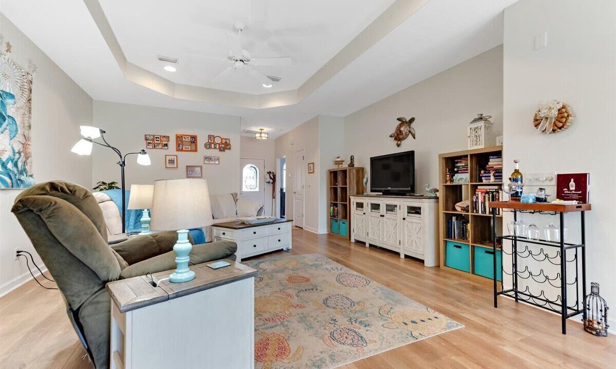 Photo of Livingroom in Dock Junction
