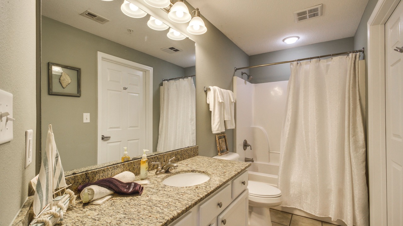 Photo of Bathroom in Gulfport
