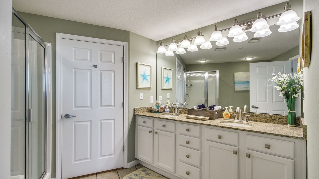 Photo of Bathroom in Gulfport