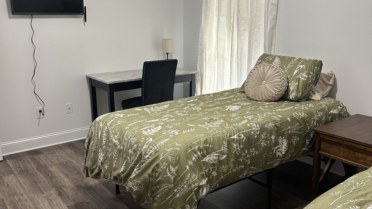 Photo of Bedroom in Guntersville