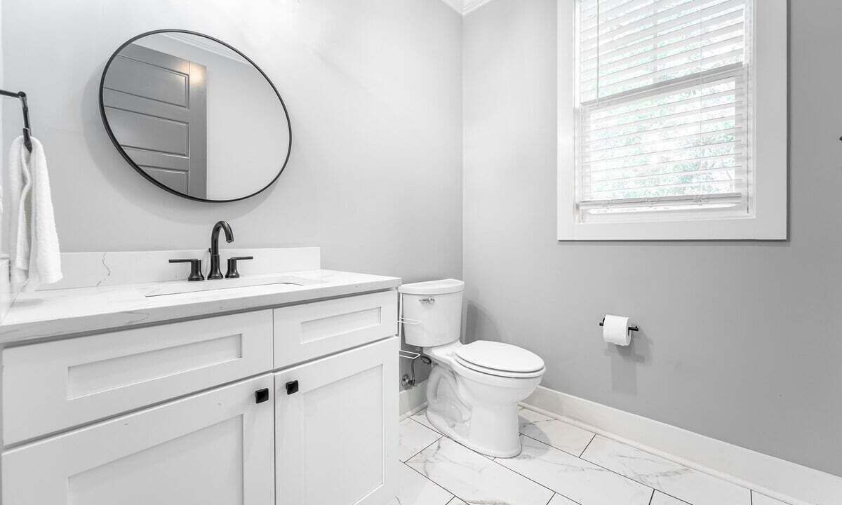 Photo of Bathroom in Saint Simons Island