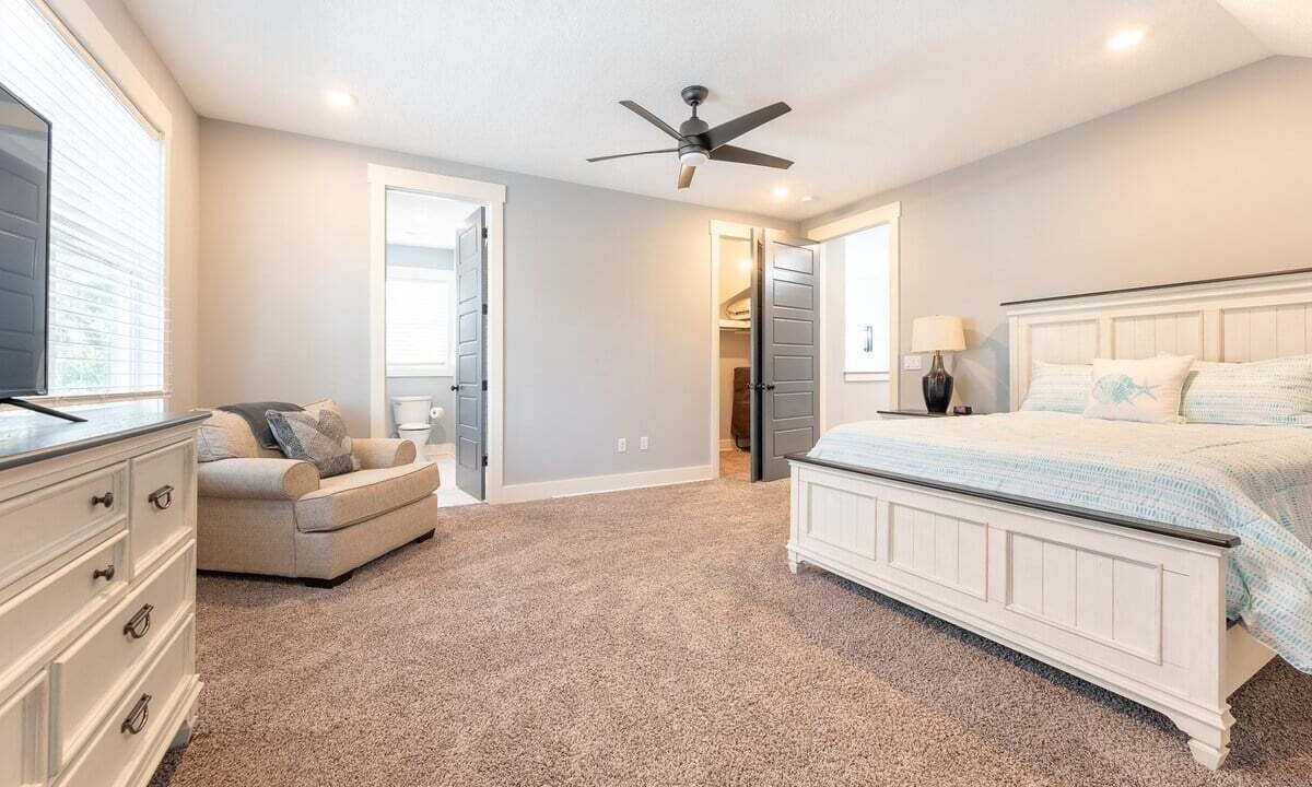 Photo of Bedroom in Saint Simons Island