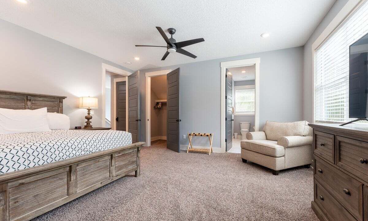 Photo of Bedroom in Saint Simons Island