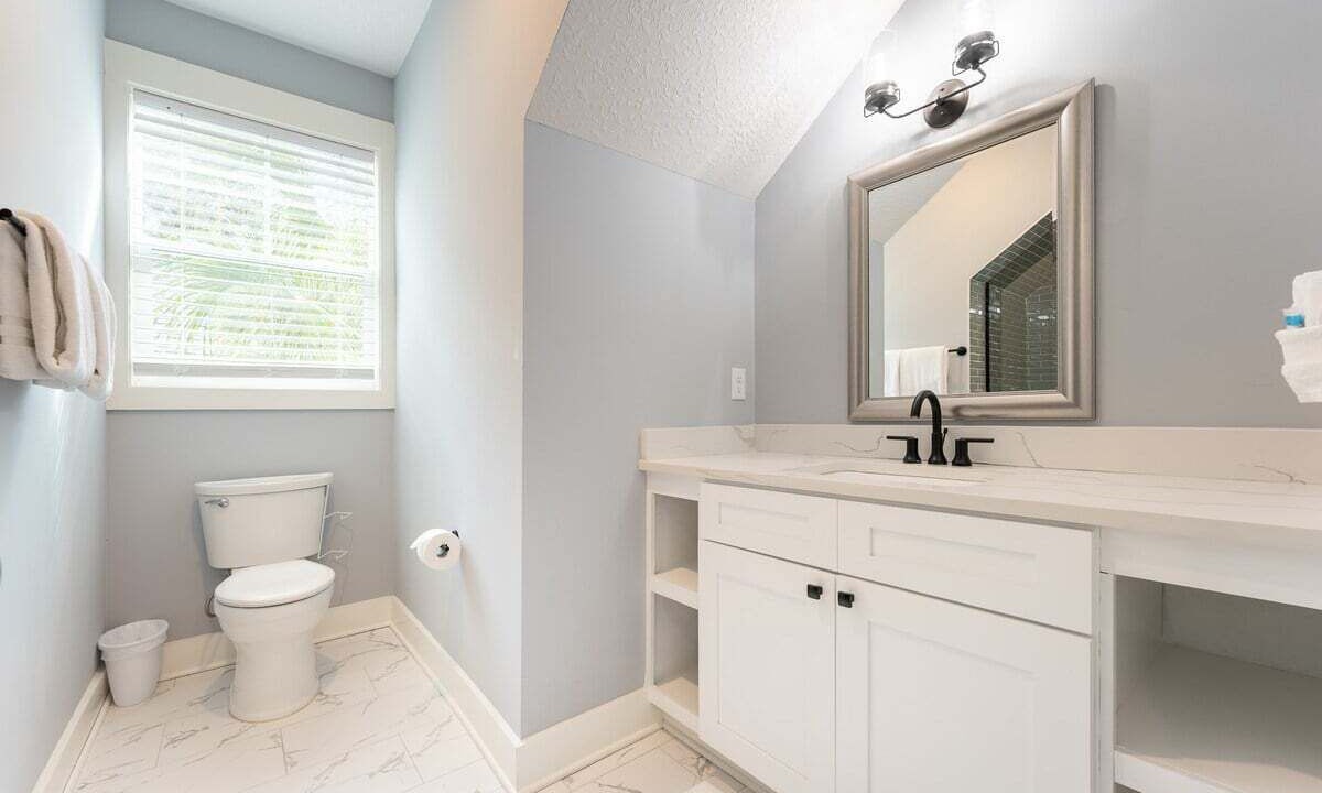 Photo of Bathroom in Saint Simons Island