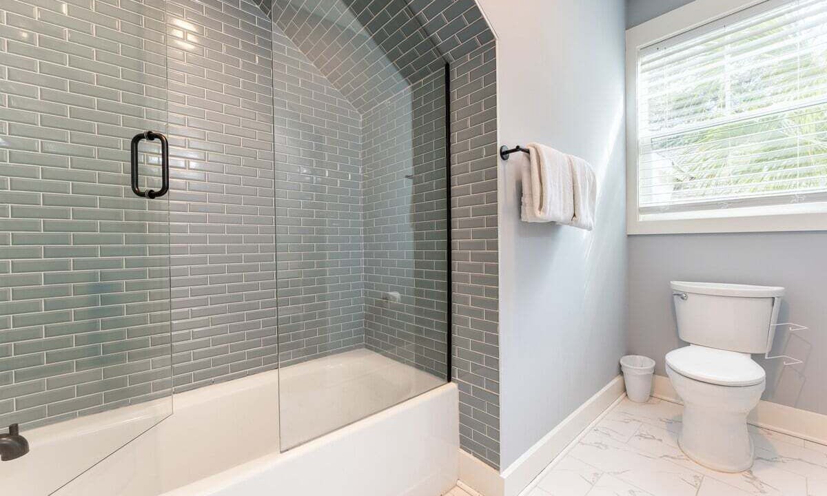 Photo of Bathroom in Saint Simons Island