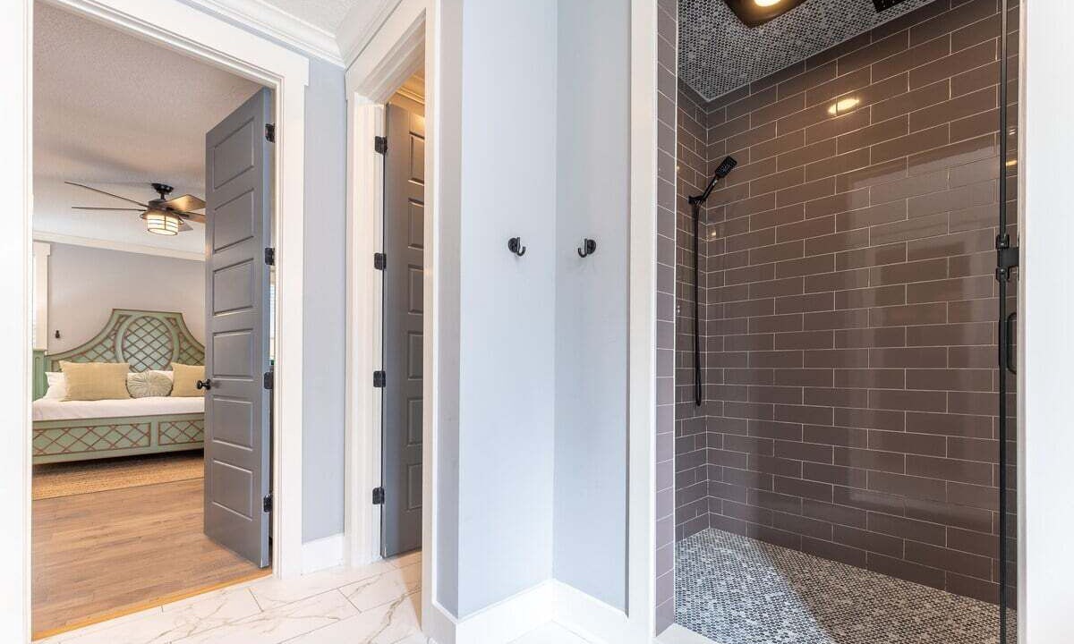 Photo of Bathroom in Saint Simons Island