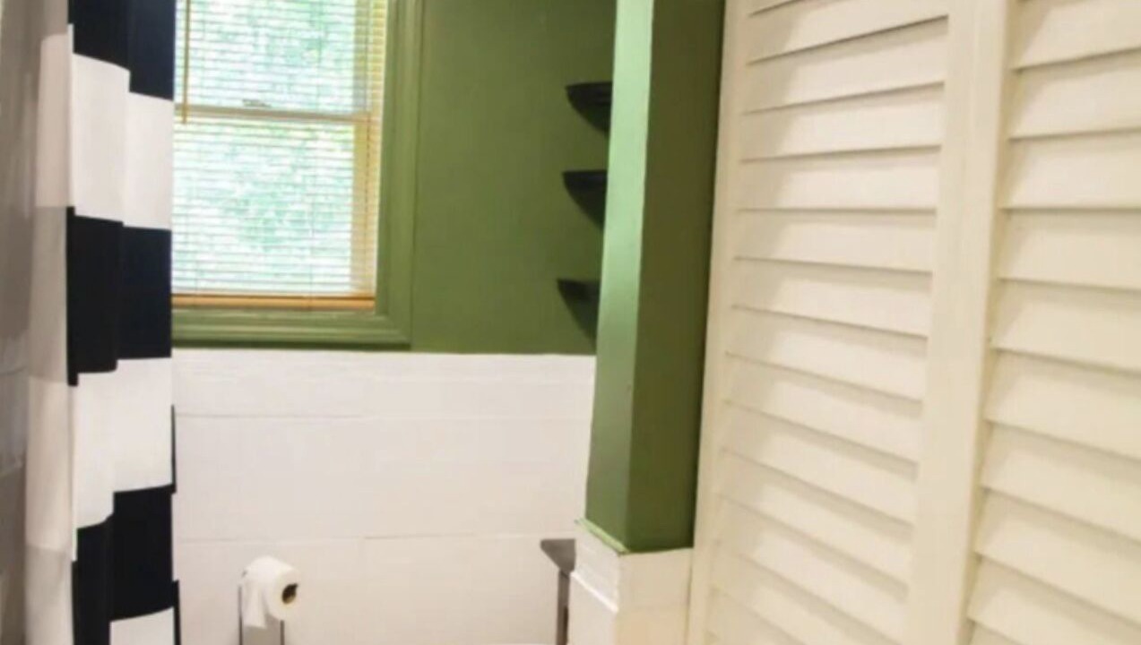 Photo of Bathroom in Church Street