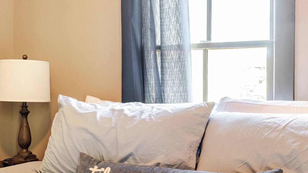 Photo of Bedroom in Logan