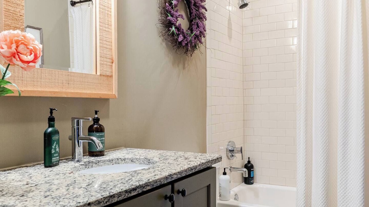 Photo of Bathroom in Logan