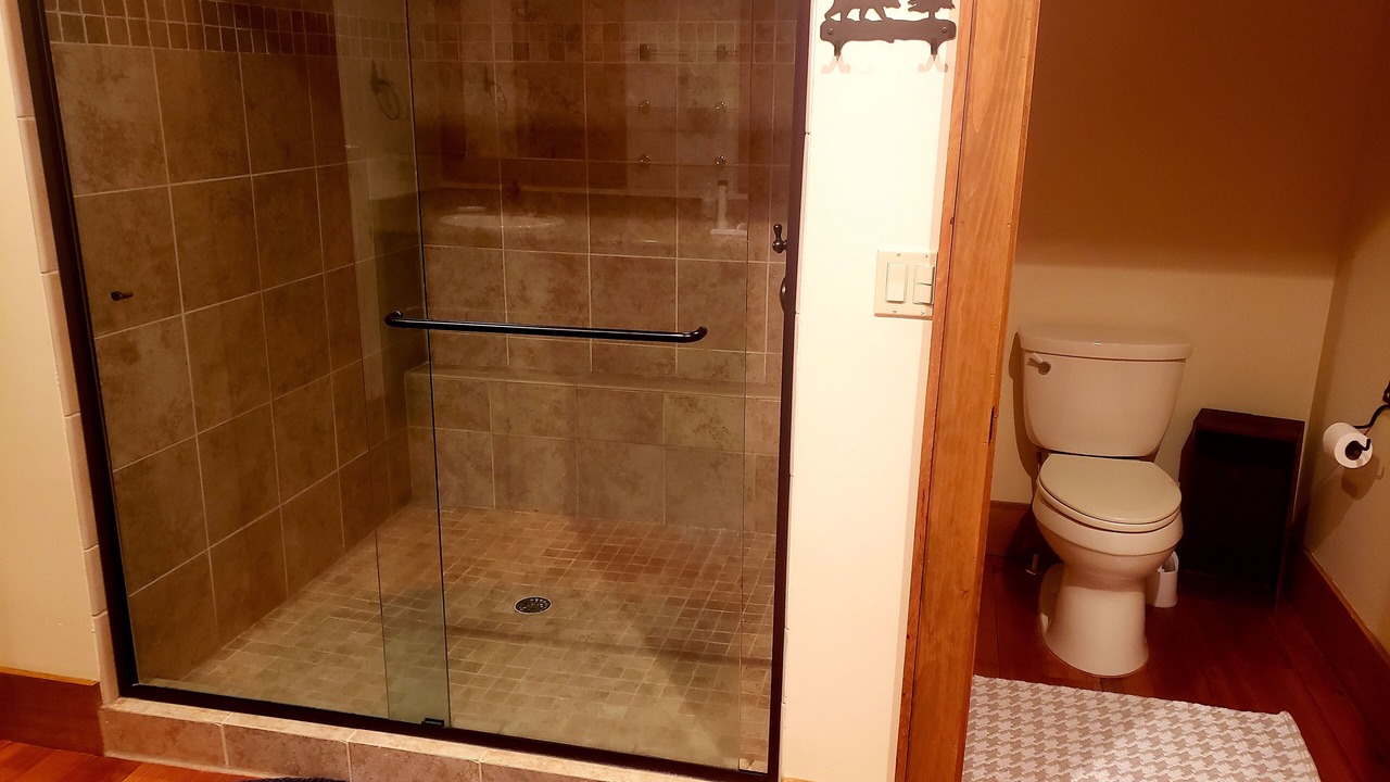 Photo of Bathroom in Tuckasegee
