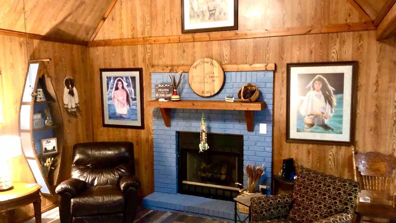 Photo of Livingroom in Guntersville