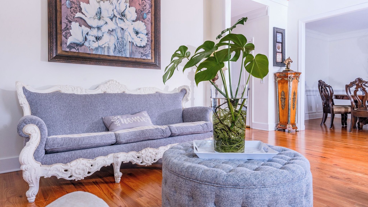 Photo of Livingroom in Town Center