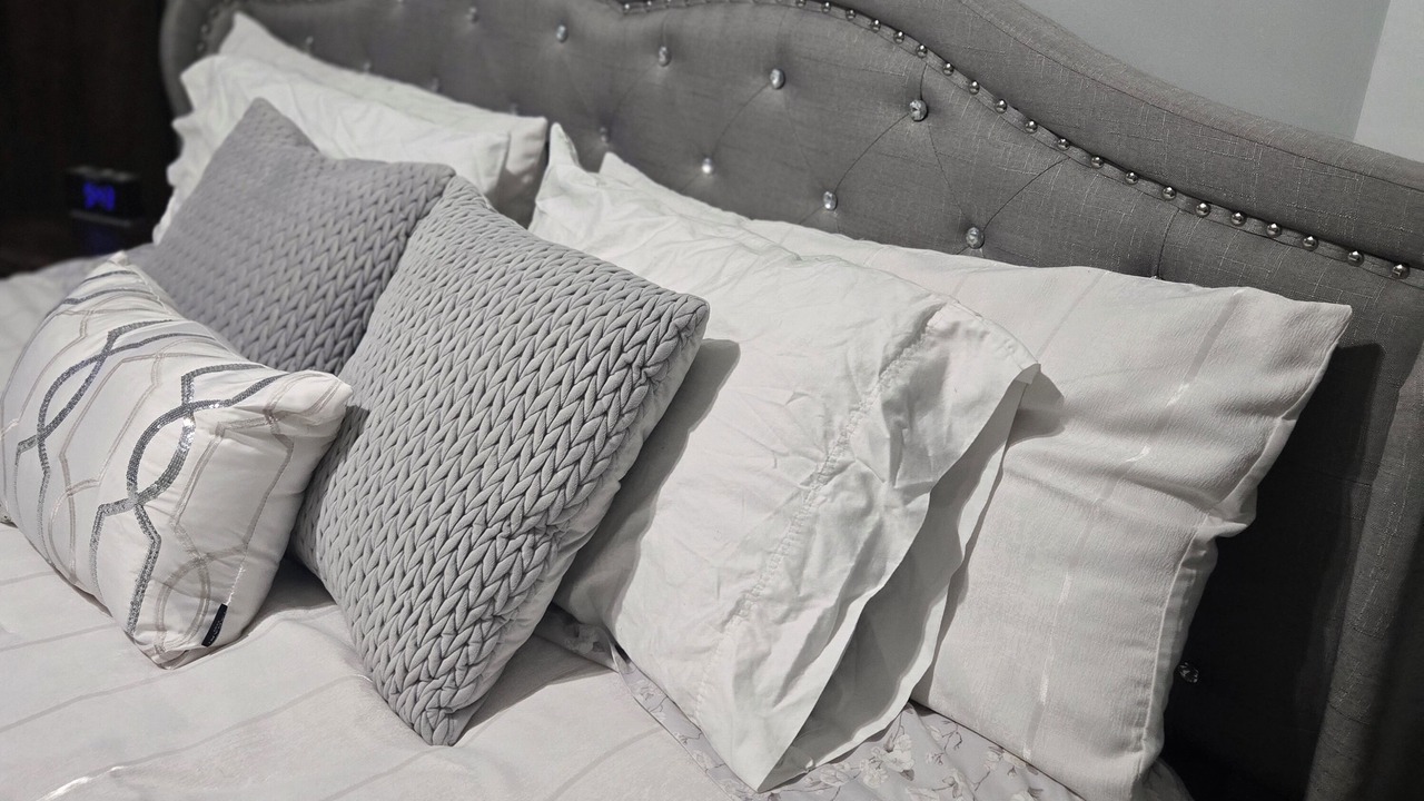Photo of Bedroom in Davis Lake - Eastfield