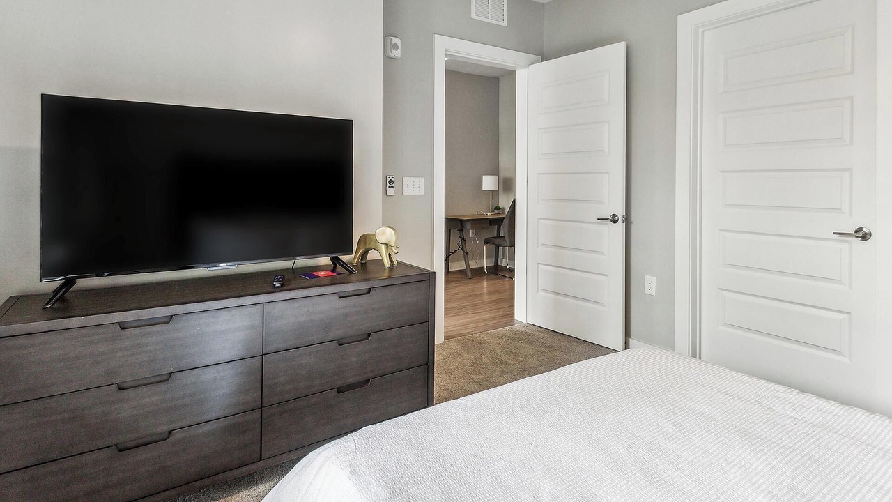 Photo of Bedroom in Hitch Village - Fred Wessels Homes